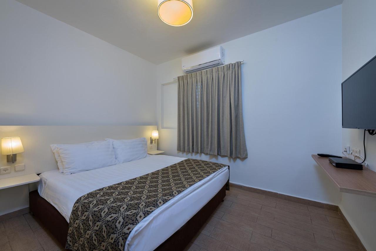 Eilot Kibbutz Country Lodging 엘라트 외부 사진