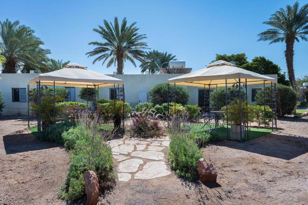 Eilot Kibbutz Country Lodging 엘라트 외부 사진