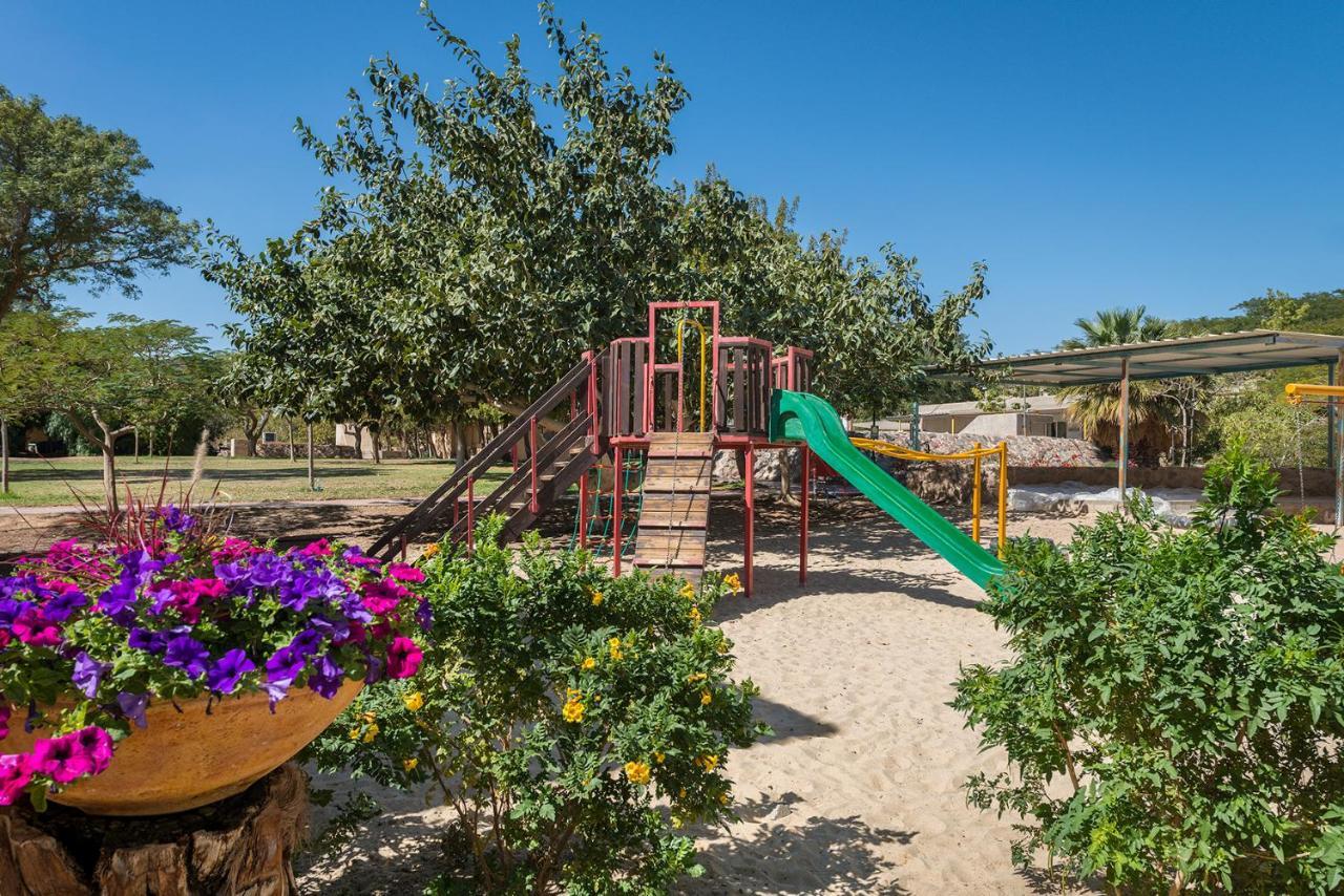 Eilot Kibbutz Country Lodging 엘라트 외부 사진