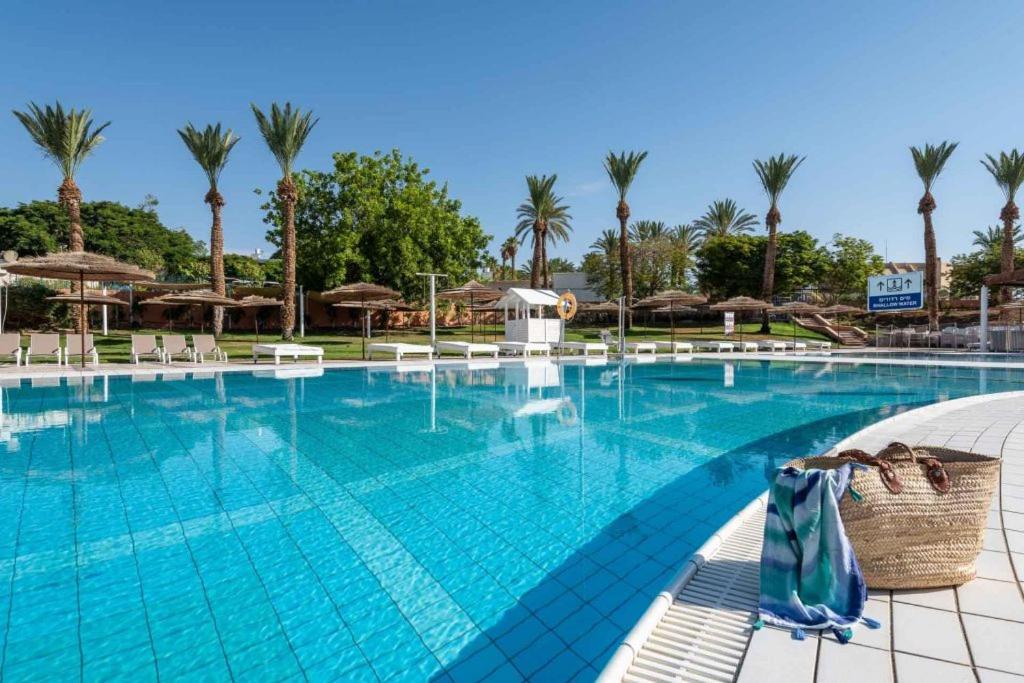 Eilot Kibbutz Country Lodging 엘라트 외부 사진